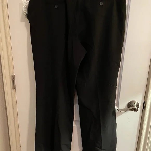 Worthington Womans black Trouser pants - Picture 2 of 2